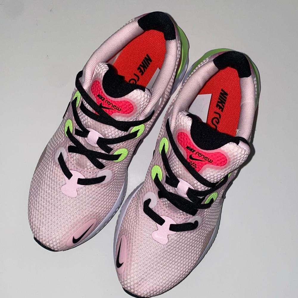 NWOT Women’s Nike Renew Run Pink Foam